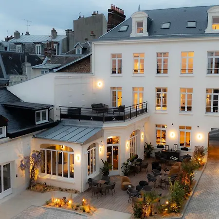 Hotel The Originals Boutique, Les Coulisses Du Theatre, Saint-quentin *