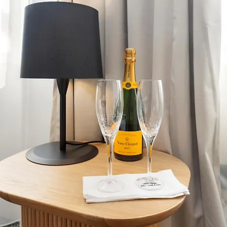 Hotel The Originals Boutique, Les Coulisses Du Théâtre, Saint-quentin Saint-Quentin (Aisne)