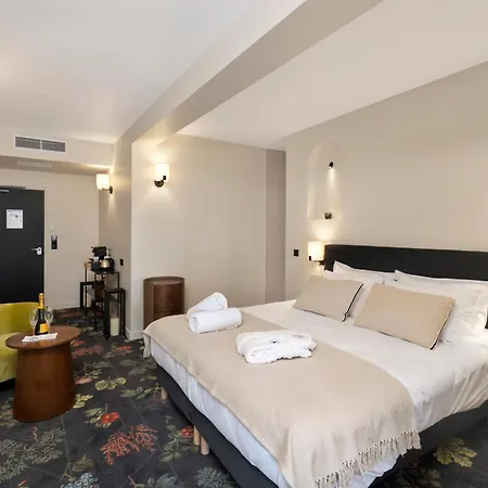 Hotel The Originals Boutique, Les Coulisses Du Theatre, Saint-quentin