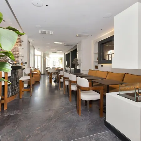 Hotel The Originals Boutique, Les Coulisses Du Théâtre, Saint-quentin Saint-Quentin (Aisne)