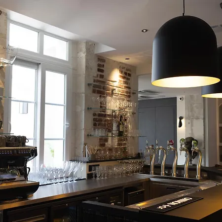 The Originals Boutique, Les Coulisses Du Theatre, Saint-quentin Hotel *
