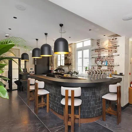 Hotel The Originals Boutique, Les Coulisses Du Théâtre, Saint-quentin